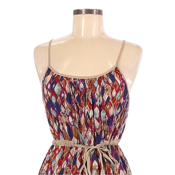 ๐บ Ya Los Angeles Boho Red Geometric Print Lightweight Mini Dress Size L - Picture 3 of 8